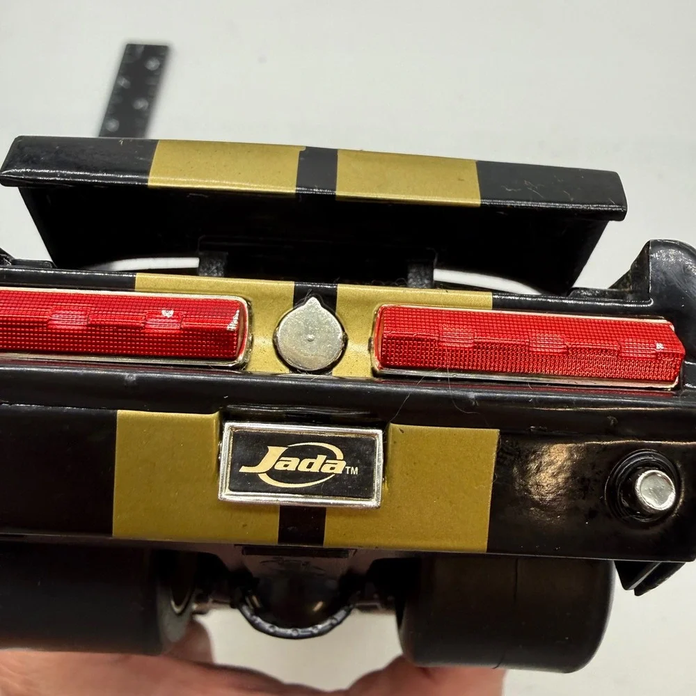 Jada Toys Bigtime Muscle 1967 Ford Shelby Mustang GT500 Black Gold 1/24 Diecast